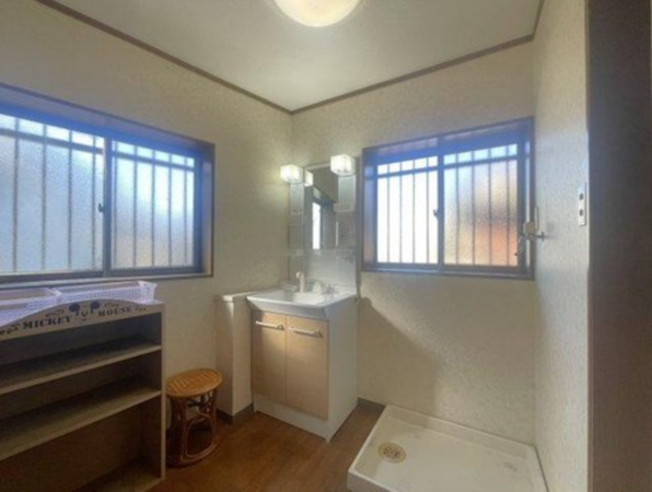 福山市草戸町、中古一戸建ての画像です