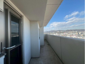 福山市南蔵王町、マンションの画像です