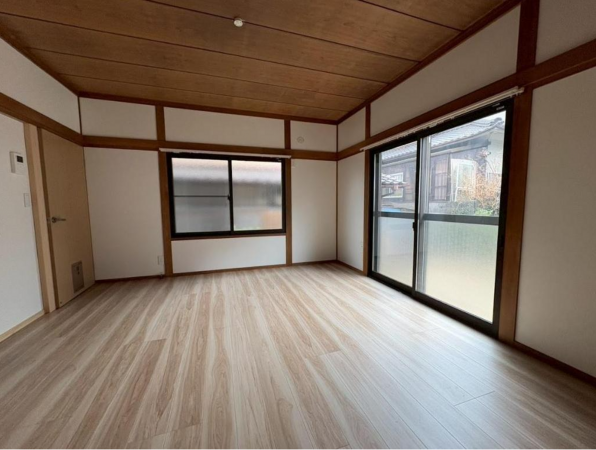 福山市城興ケ丘、中古一戸建ての画像です