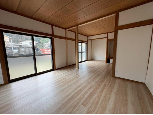 福山市城興ケ丘、中古一戸建ての画像です