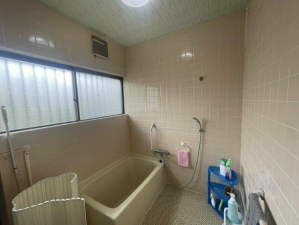 福山市藤江町、中古一戸建ての画像です