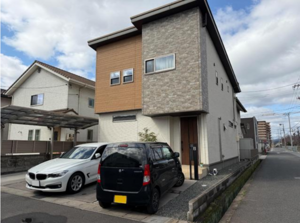 福山市新涯町、中古一戸建ての画像です