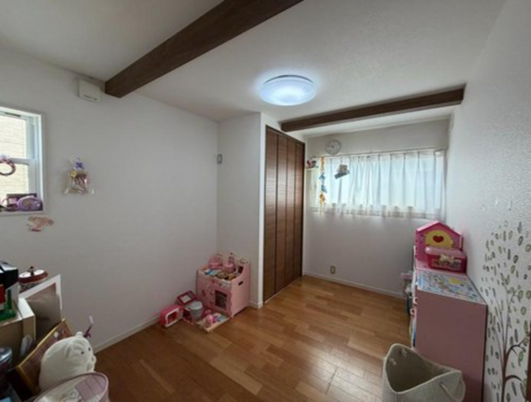 福山市新涯町、中古一戸建ての画像です