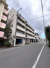 福山市西桜町、マンションの画像です