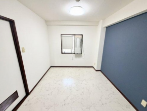 福山市沖野上町、マンションの画像です