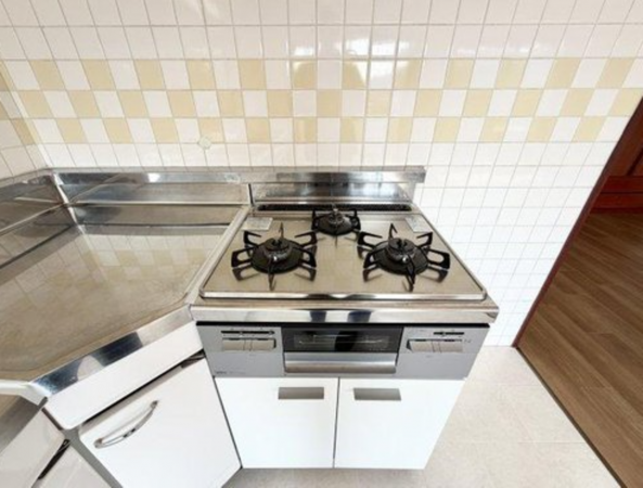 福山市沖野上町、マンションの画像です