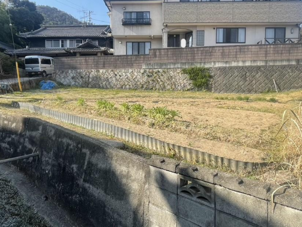 福山市蔵王町、土地の画像です