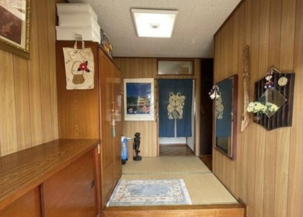 福山市幕山台、中古一戸建ての画像です