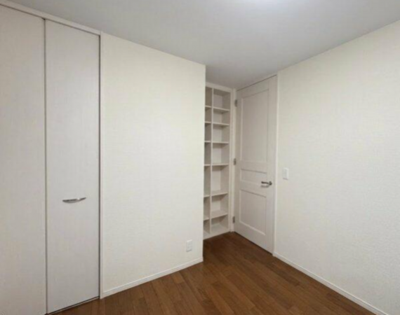 福山市川口町、中古一戸建ての画像です