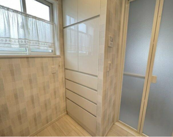 福山市川口町、中古一戸建ての画像です