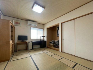 福山市水呑町、中古一戸建ての画像です