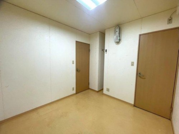 福山市水呑町、中古一戸建ての画像です