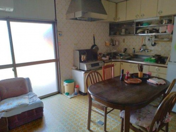 福山市野上町、中古一戸建ての画像です