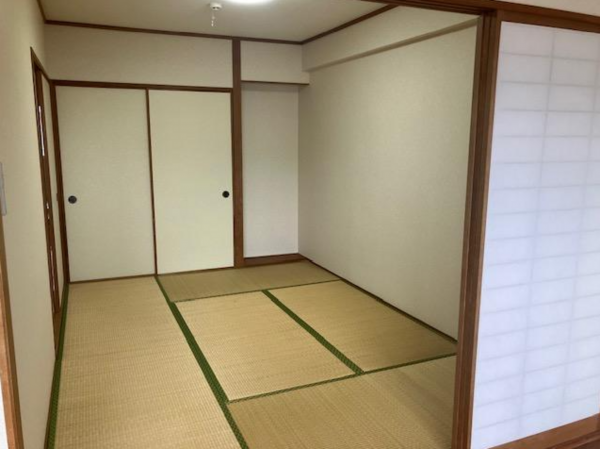 福山市霞町、マンションの画像です
