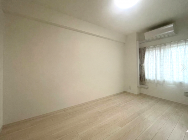 福山市東桜町、マンションの画像です