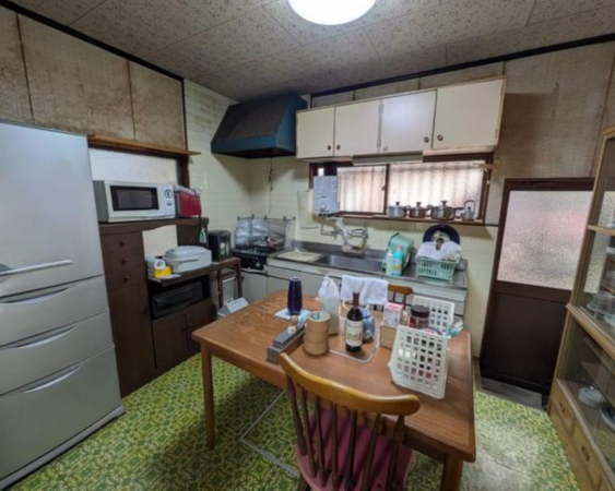 福山市川口町、中古一戸建ての画像です