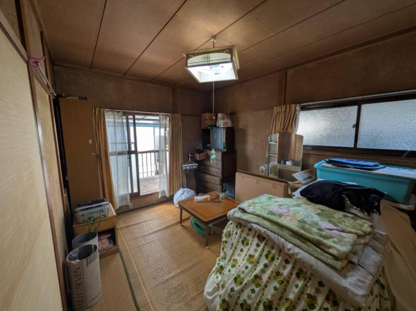 福山市川口町、中古一戸建ての画像です