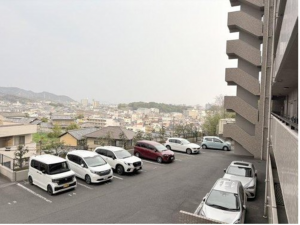 福山市北本庄、マンションの画像です