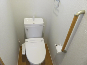 福山市東深津町、収益物件/住宅の画像です