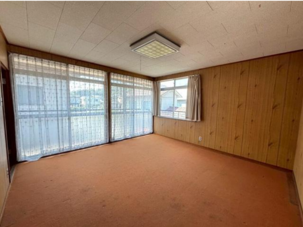 福山市山手町、中古一戸建ての画像です