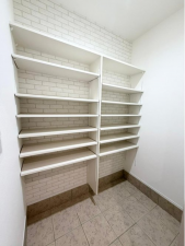 福山市水呑町、中古一戸建ての画像です