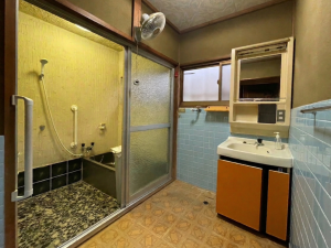 福山市大門町、中古一戸建ての画像です