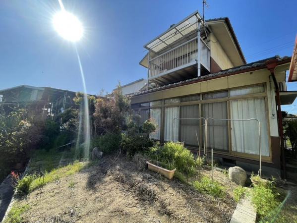 福山市大門町、中古一戸建ての画像です