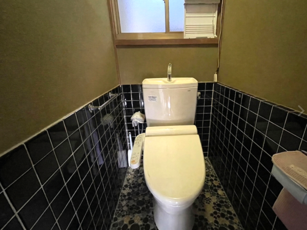 福山市大門町、中古一戸建ての画像です