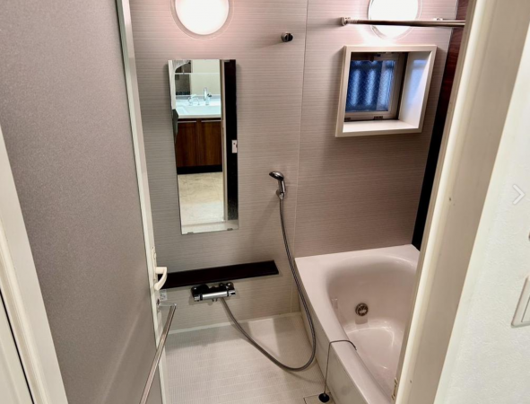 福山市東桜町、マンションの画像です