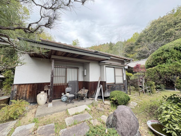 福山市津之郷町大字加屋、中古一戸建ての画像です