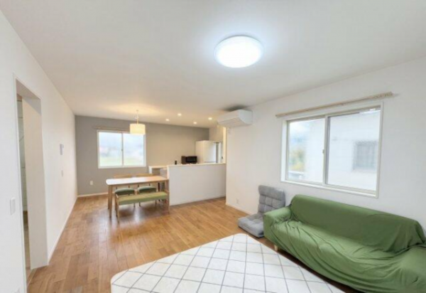 福山市大門町大門、中古一戸建ての画像です