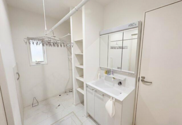 福山市大門町大門、中古一戸建ての画像です