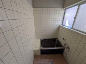 福山市港町、中古一戸建ての画像です