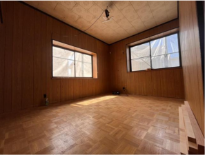 福山市南蔵王町、中古一戸建ての画像です