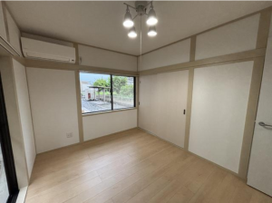 福山市南蔵王町、中古一戸建ての画像です
