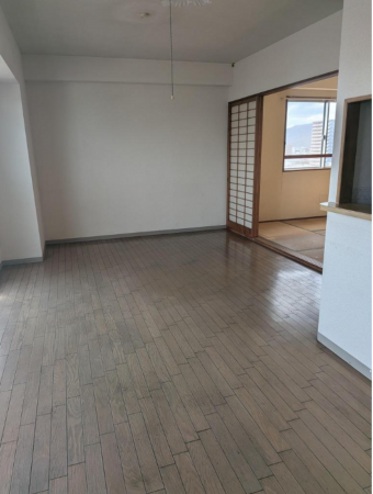 福山市霞町、マンションの画像です