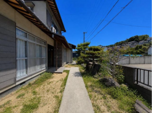 福山市大門町、中古一戸建ての画像です