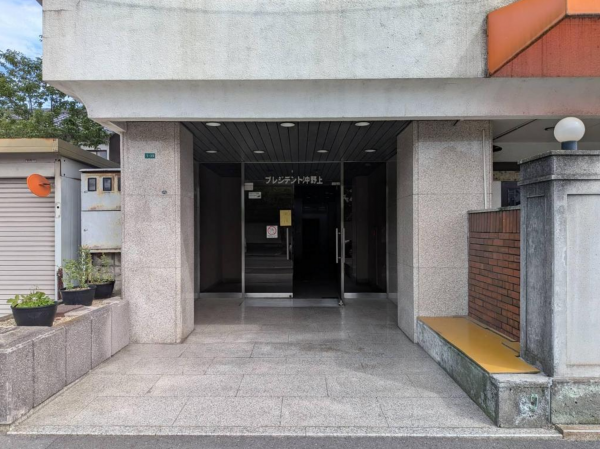 福山市沖野上町、マンションの画像です