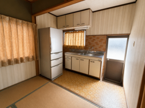 福山市西新涯町、中古一戸建ての画像です