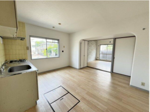 福山市東深津町、マンションの画像です