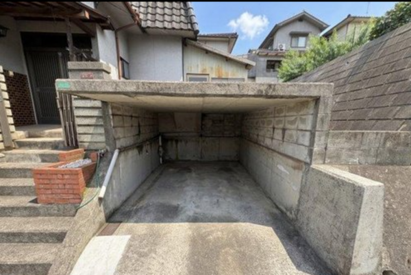 福山市城興ケ丘、中古一戸建ての画像です