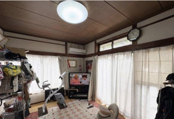 福山市城興ケ丘、中古一戸建ての画像です