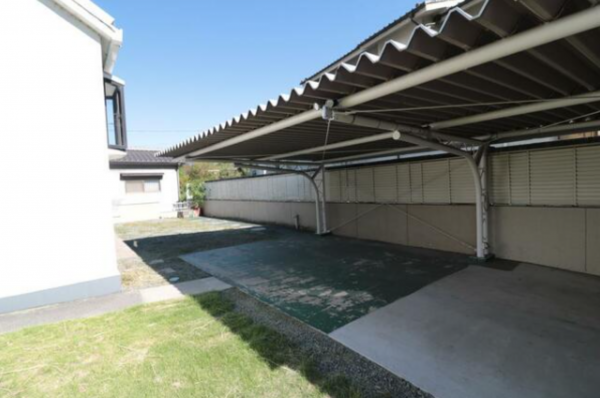 福山市水呑町、中古一戸建ての画像です