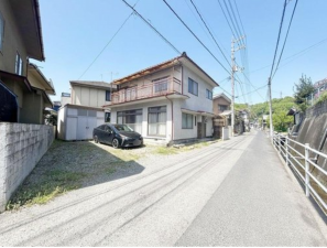 福山市奈良津町、中古一戸建ての画像です