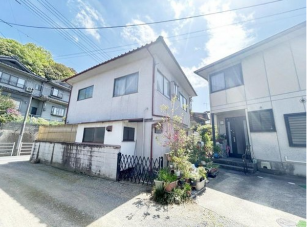 福山市奈良津町、中古一戸建ての画像です
