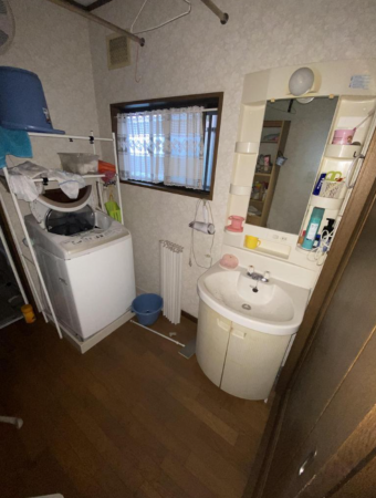福山市新涯町、中古一戸建ての画像です