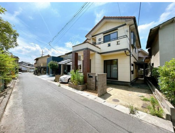 福山市本庄町中、中古一戸建ての画像です