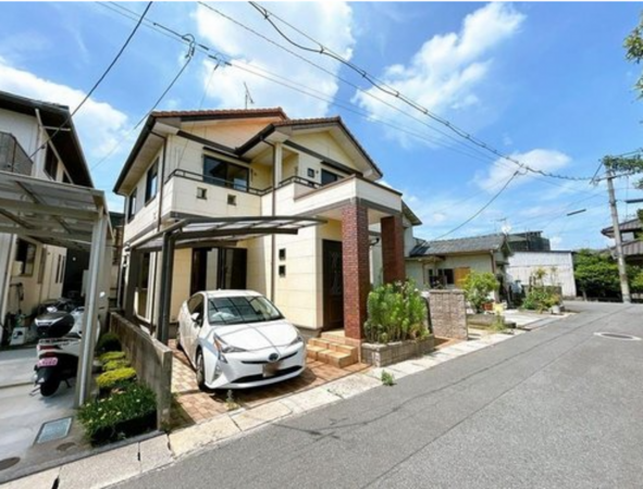 福山市本庄町中、中古一戸建ての画像です