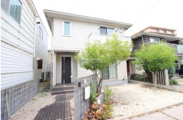 福山市南本庄、中古一戸建ての画像です