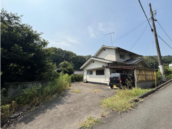 福山市赤坂町大字早戸、中古一戸建ての画像です